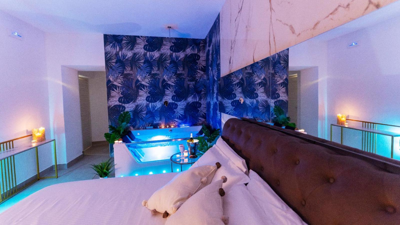 Mazzini Luxury Jacuzzy Suite คาตาเนีย ภายนอก รูปภาพ