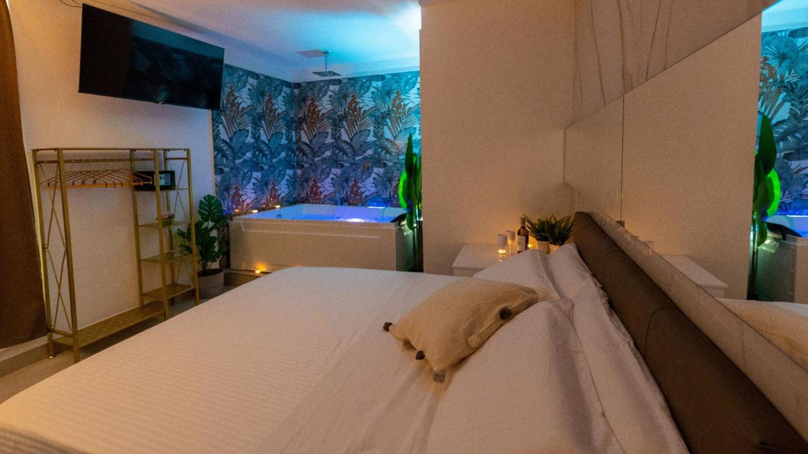 Mazzini Luxury Jacuzzy Suite คาตาเนีย ภายนอก รูปภาพ