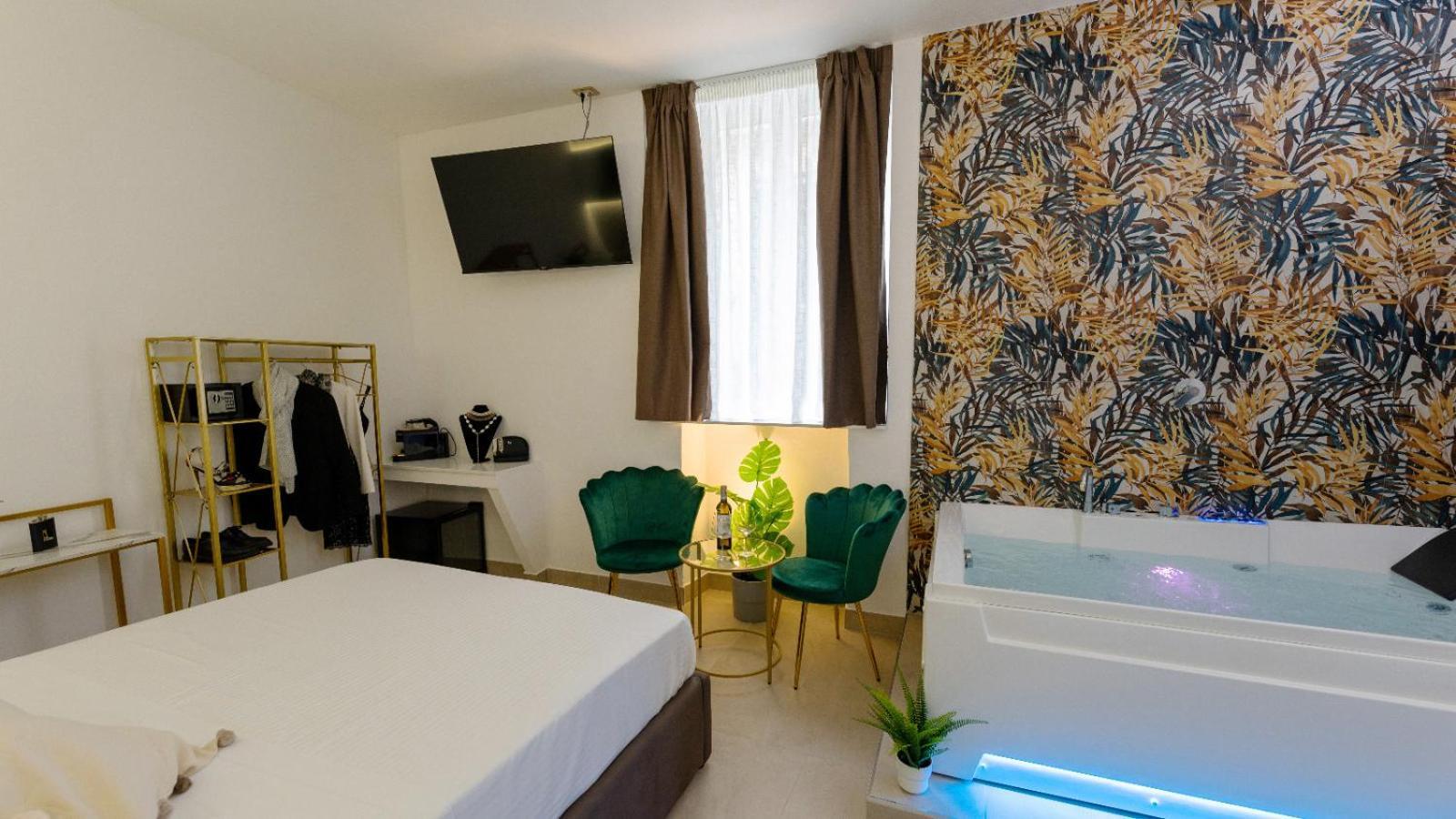 Mazzini Luxury Jacuzzy Suite คาตาเนีย ภายนอก รูปภาพ