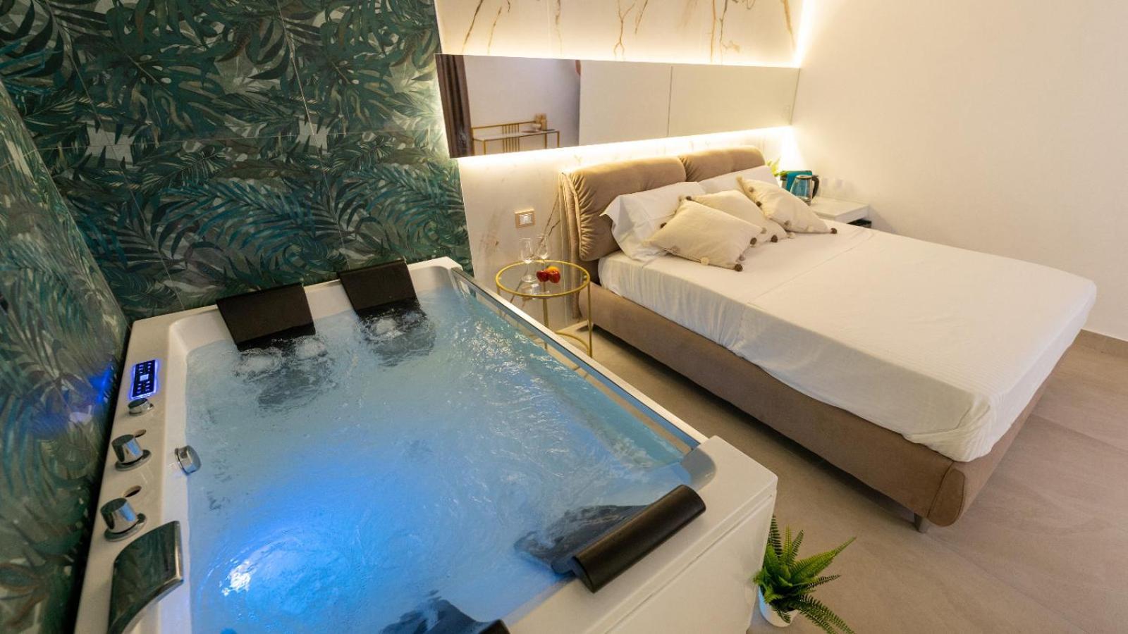 Mazzini Luxury Jacuzzy Suite คาตาเนีย ภายนอก รูปภาพ