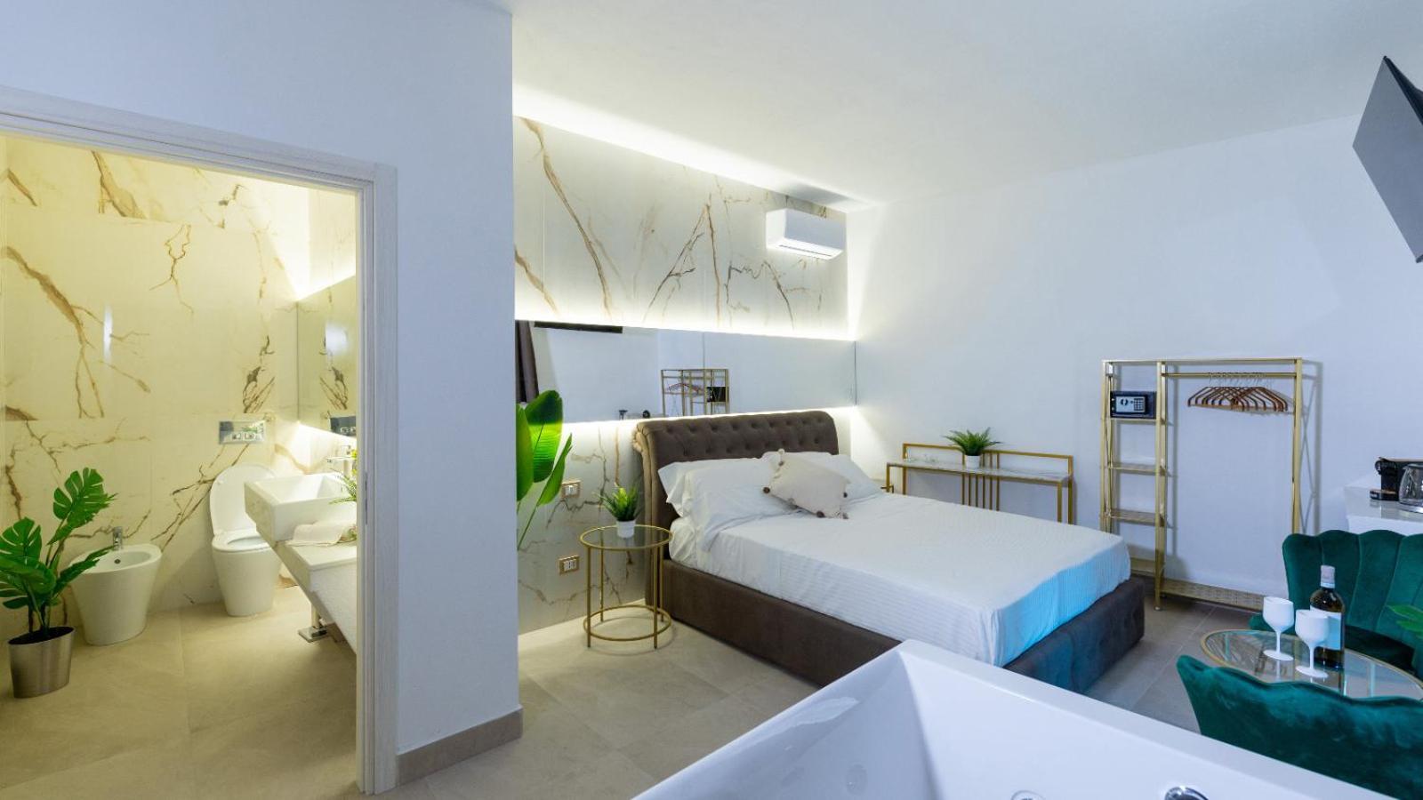 Mazzini Luxury Jacuzzy Suite คาตาเนีย ภายนอก รูปภาพ